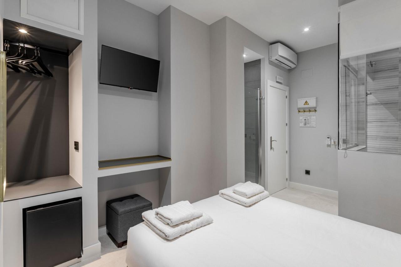 Emba Room Мадрид Экстерьер фото